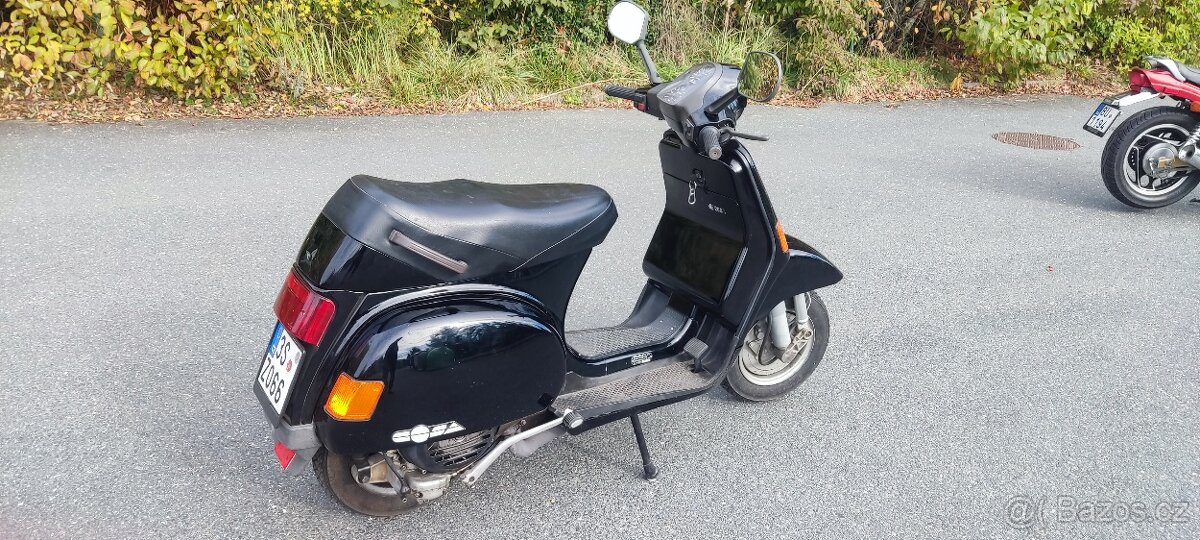 Piaggio Vespa Cosa 200