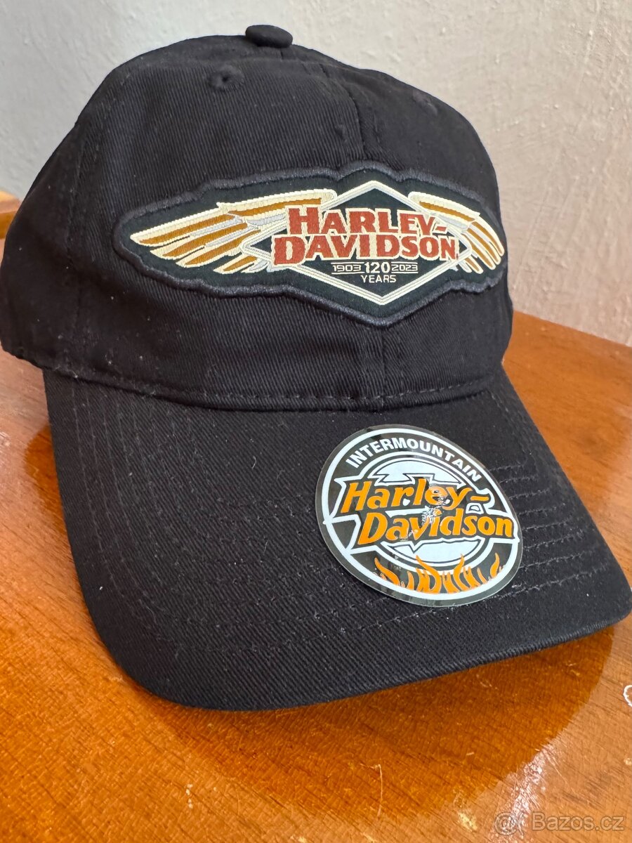 Kšiltovka s nápisem Harley Davidson