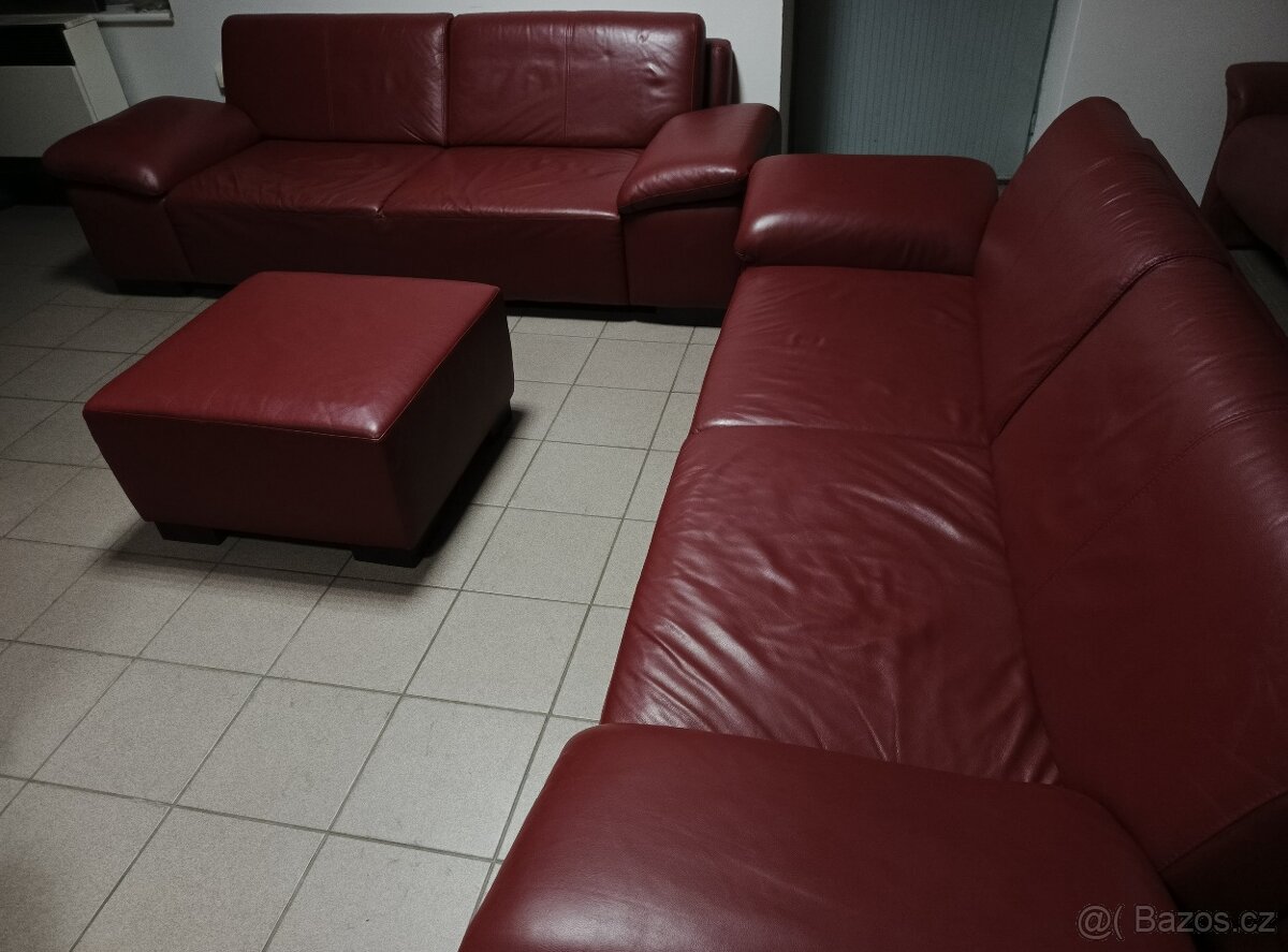 Kožená sedací souprava s taburetem - jak NOVÁ, TOP STAV