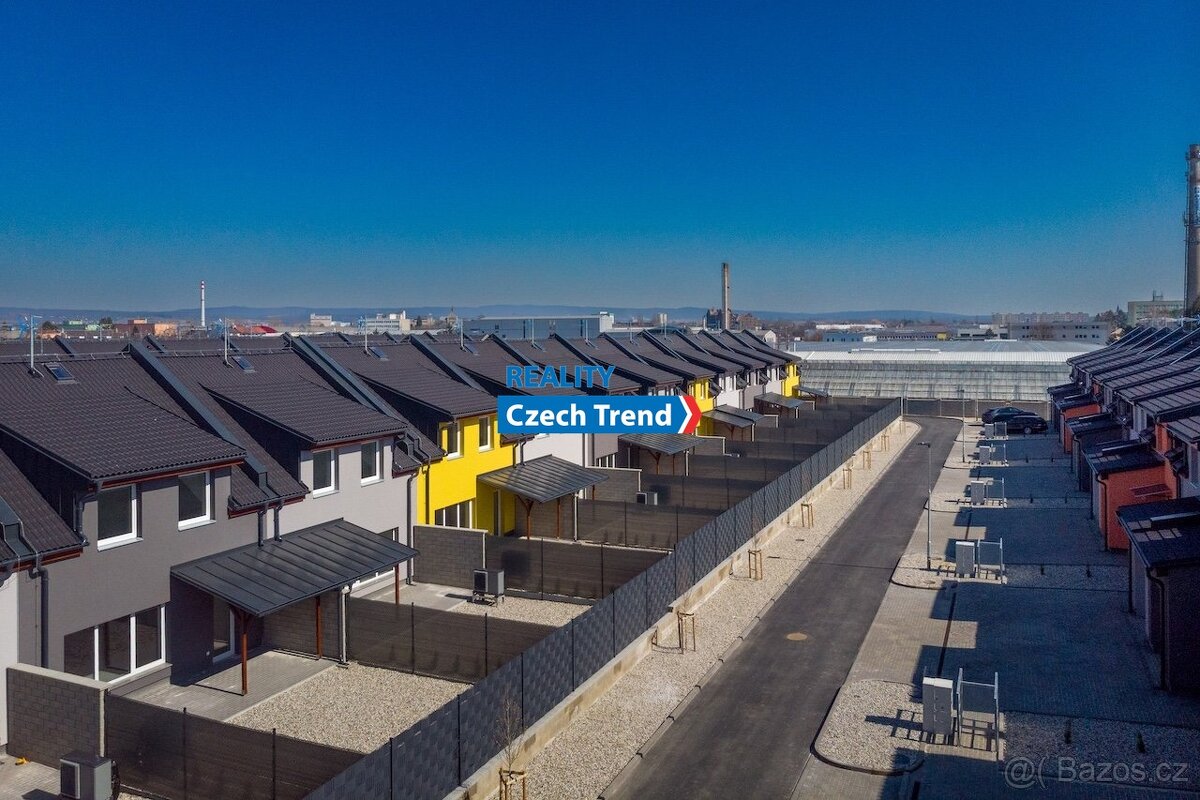 Pronájem novostavby rodinného domu, 128 m2 s garáží v Olomou