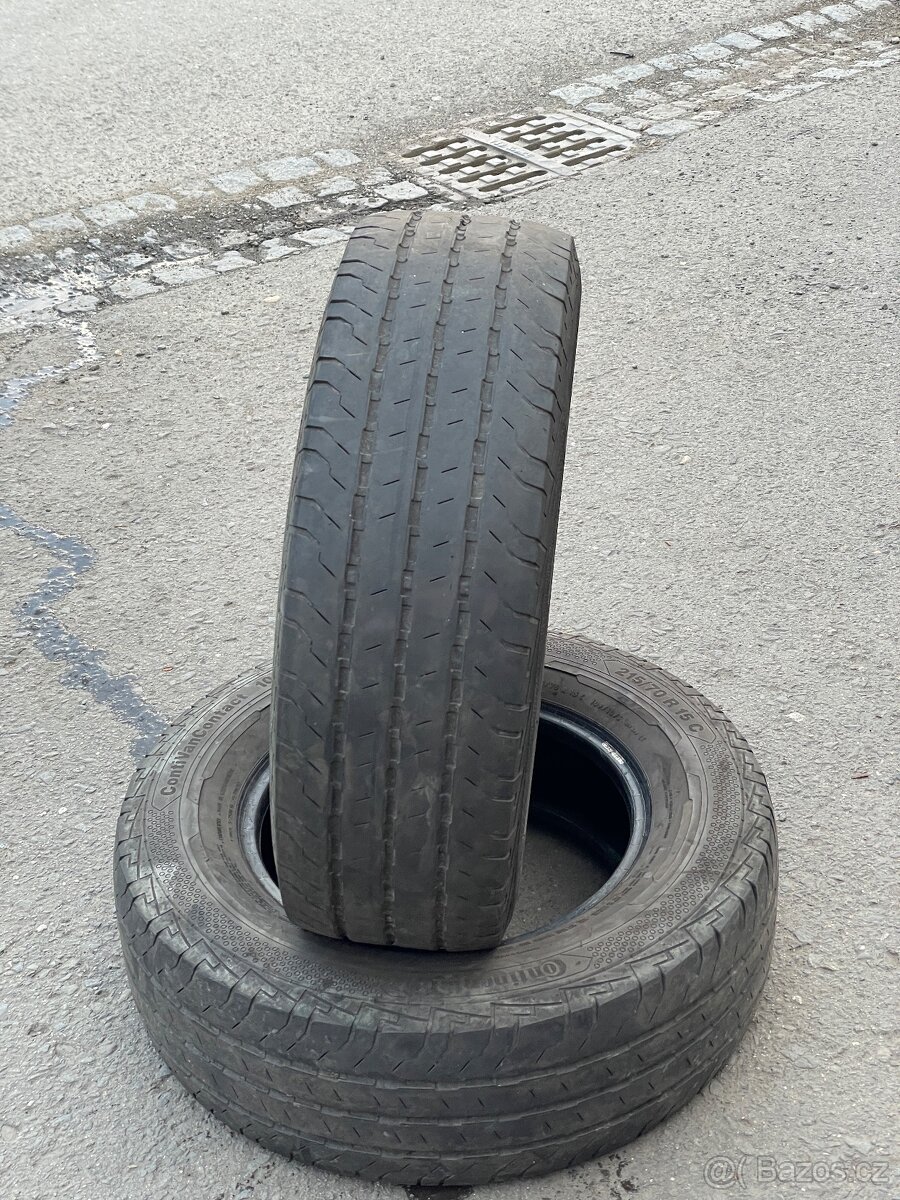 Letní pneu 215/70 R15 C 4mm 2021