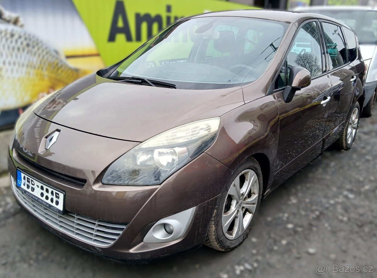 Prodám Renault Megane Scenic r.v. 2010 na ND