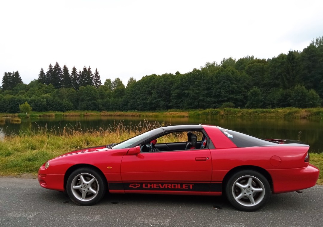 Prodám Chevrolet Camaro 3.8,V6 automat