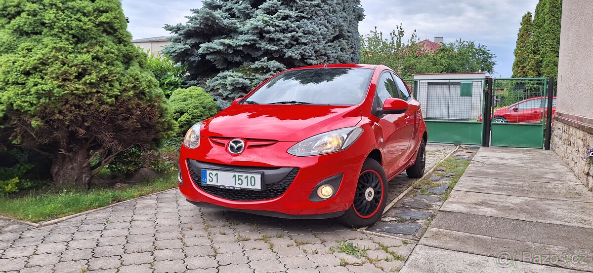 Mazda 2