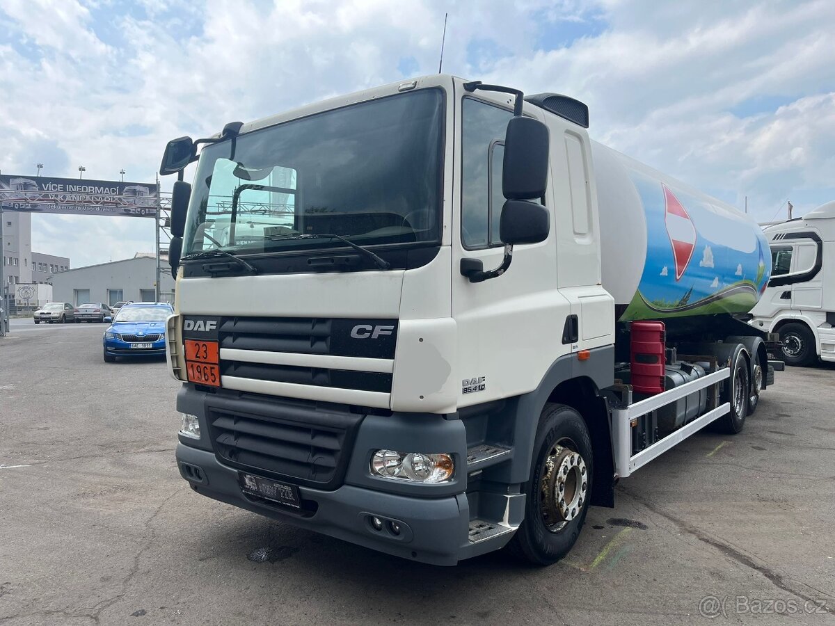 DAF CF 85.410 MANUÁL RETARDÉR EURO V GASTANK TST460 ADR