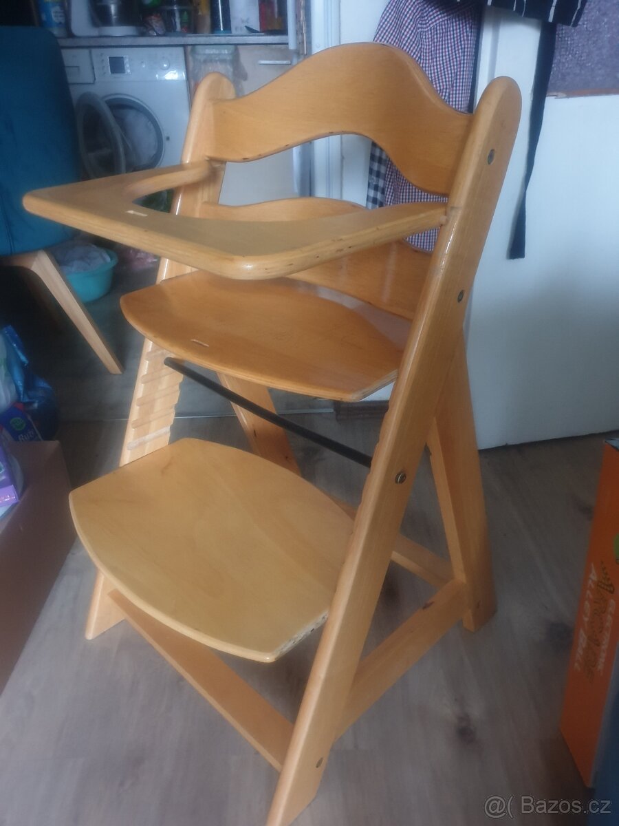 Rostoucí židle