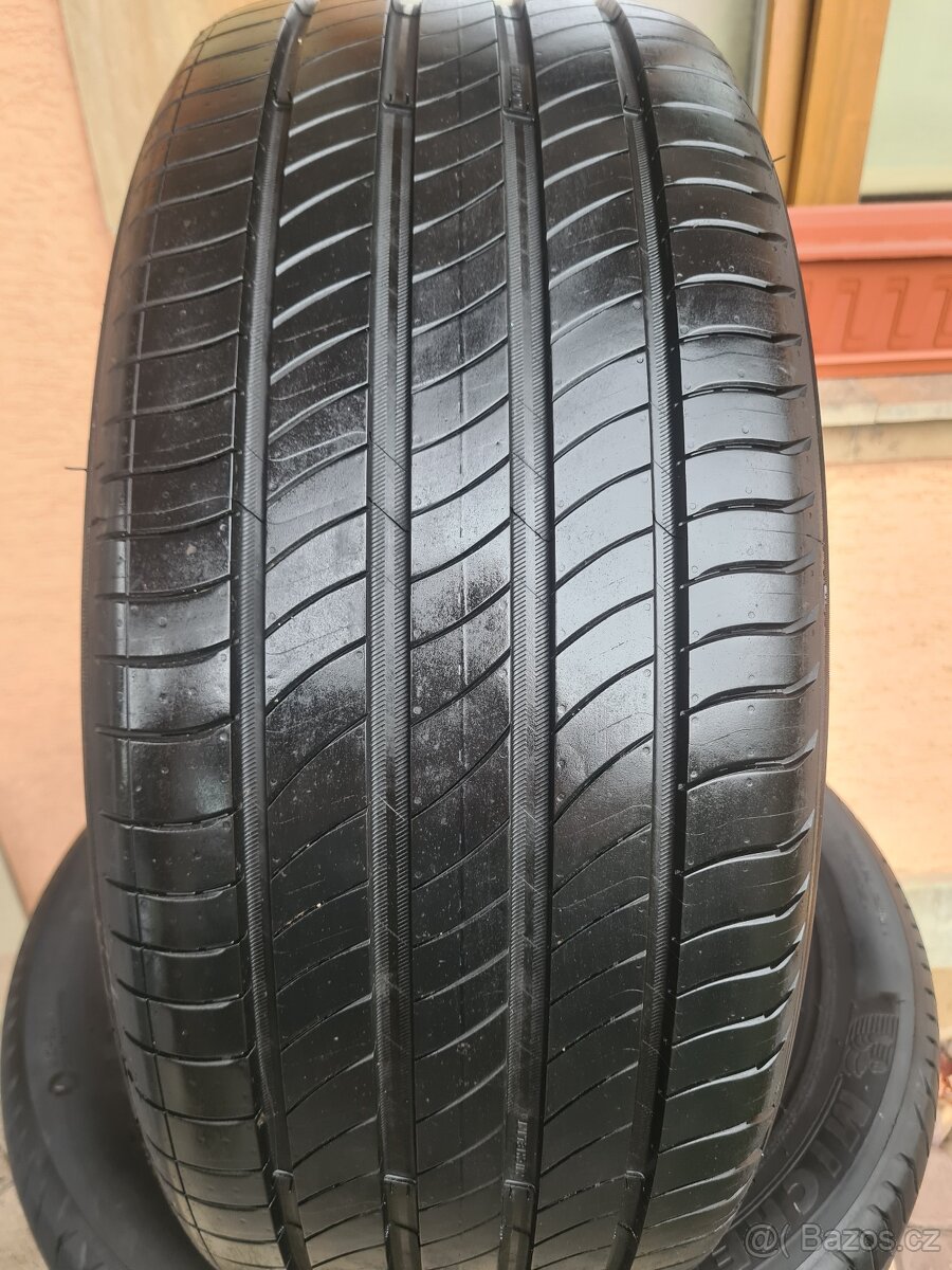 235/50/19