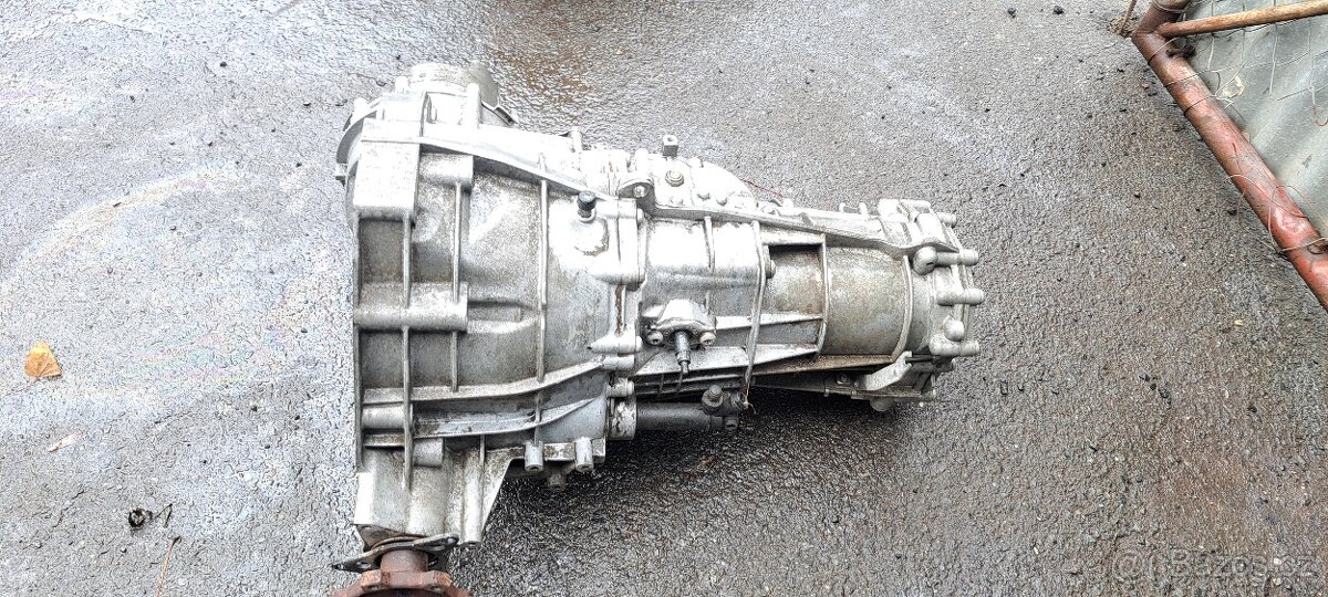 Manualni prevodovka audi A4 8K A5 8T JJF 1.8 TFSI