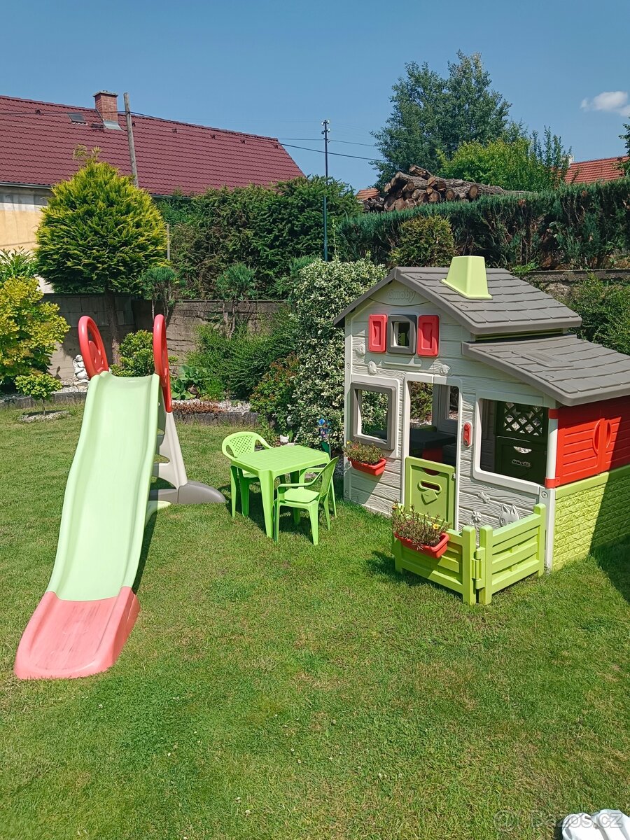 Smoby domeček a skluzavka 230cm