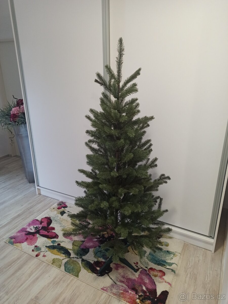 Umělý stromeček