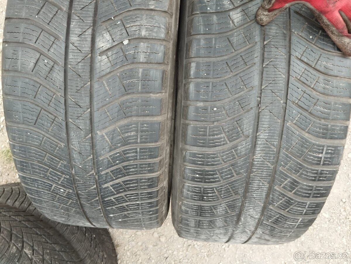 275/45/20 110v Michelin - zimní pneu 2ks