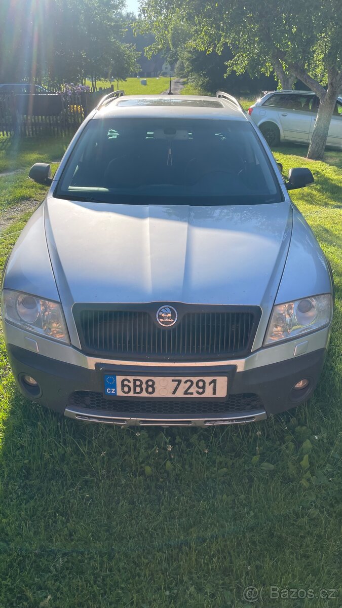 Škoda Octavia 2 Scout