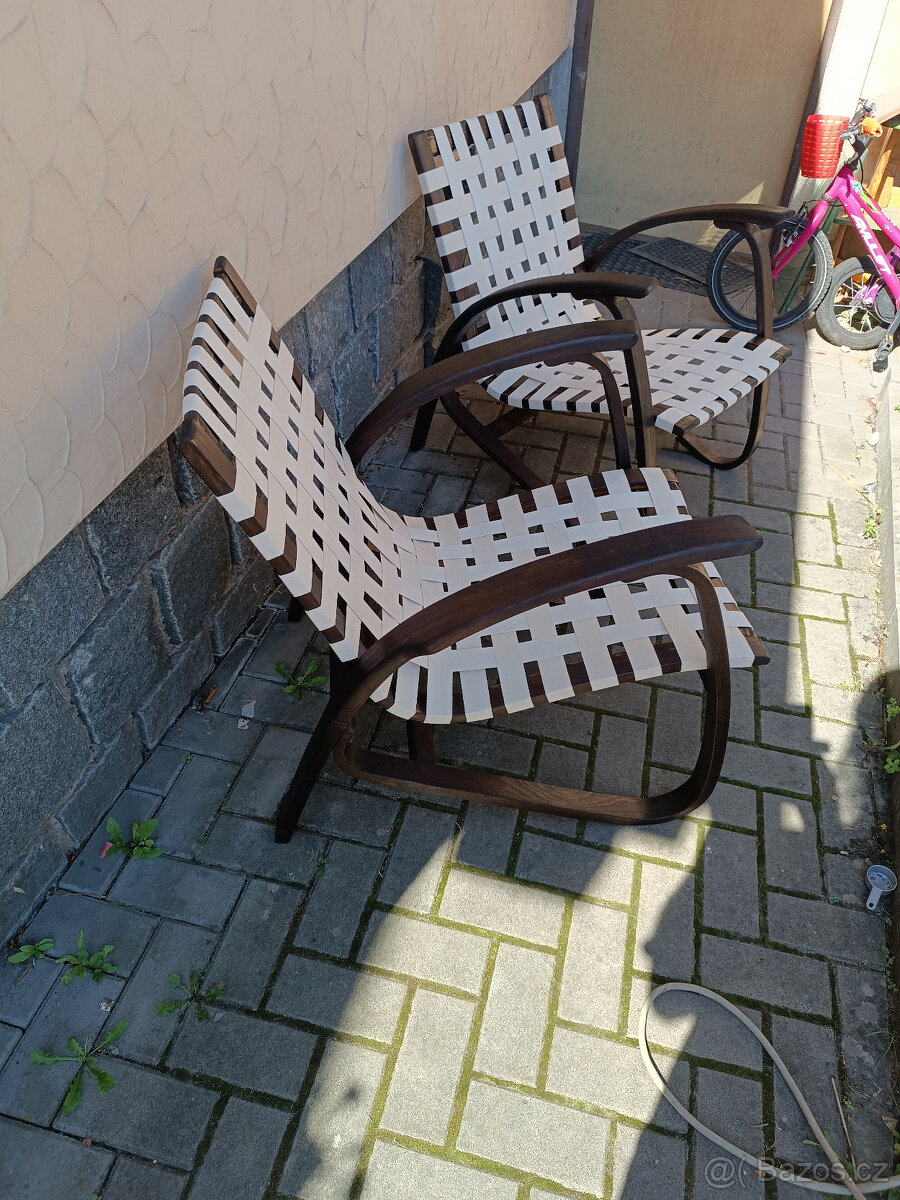 Retro křesla Vaněk po rekonstrukci /čabraky původní /
