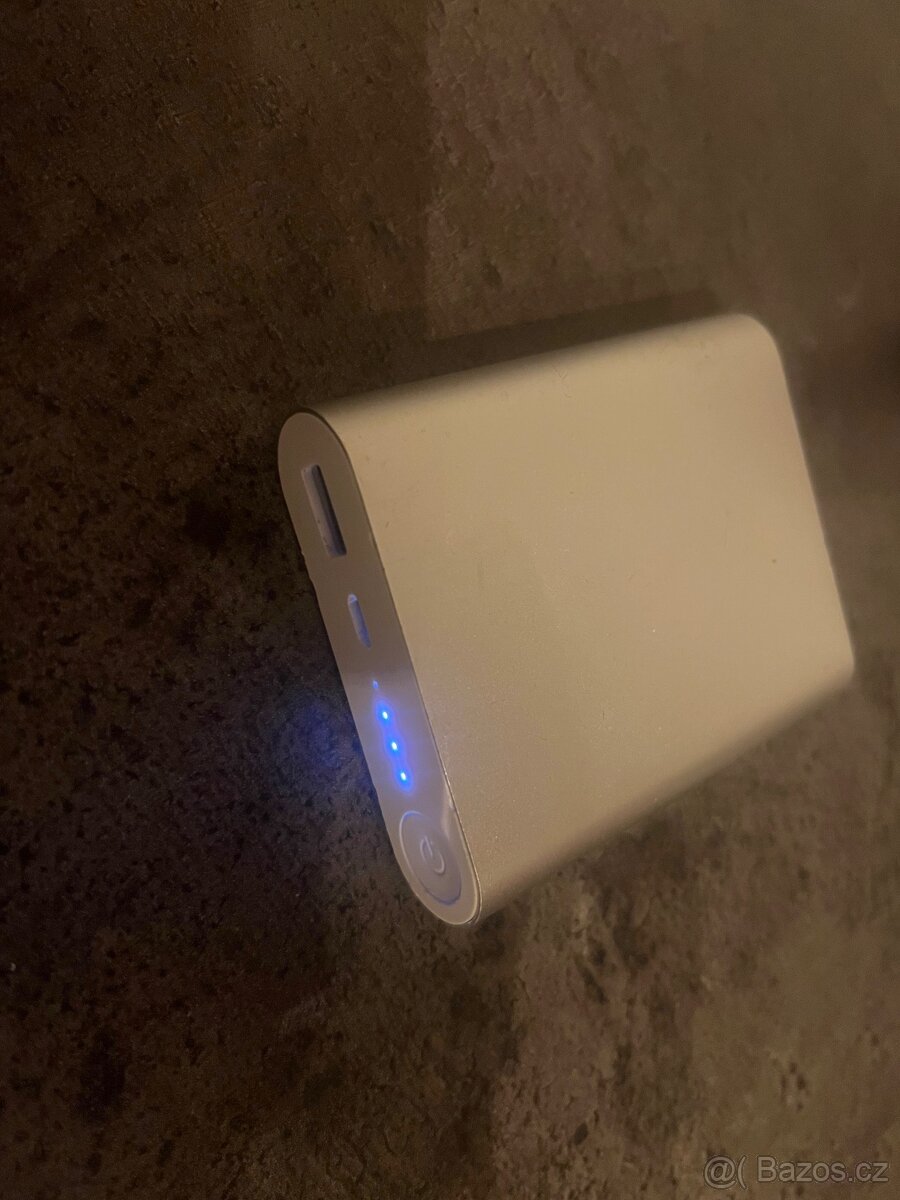Powerbanka 10400mah