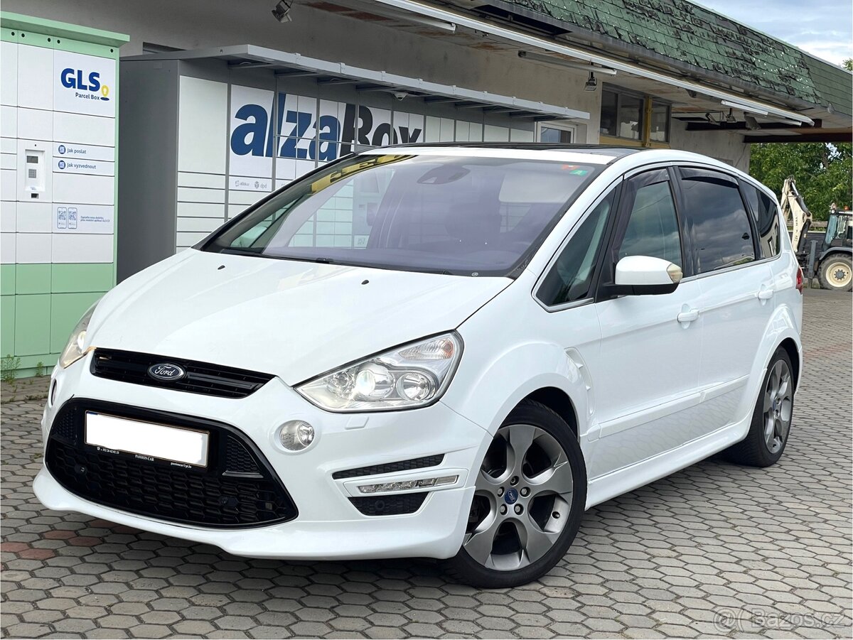 Ford S Max 2.2 Titanium Plus ST Max Výbava