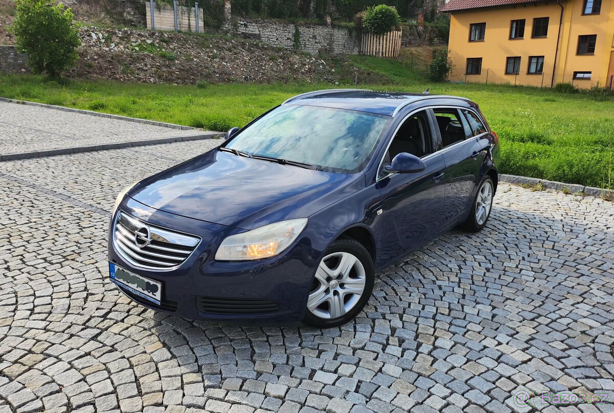Opel insignia 2.0 TDCI 96kw TOP STAV
