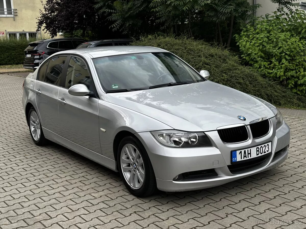 BMW Řada 3 E90 320i 110kW Sedan 6st. Manuál Klima ALU R16