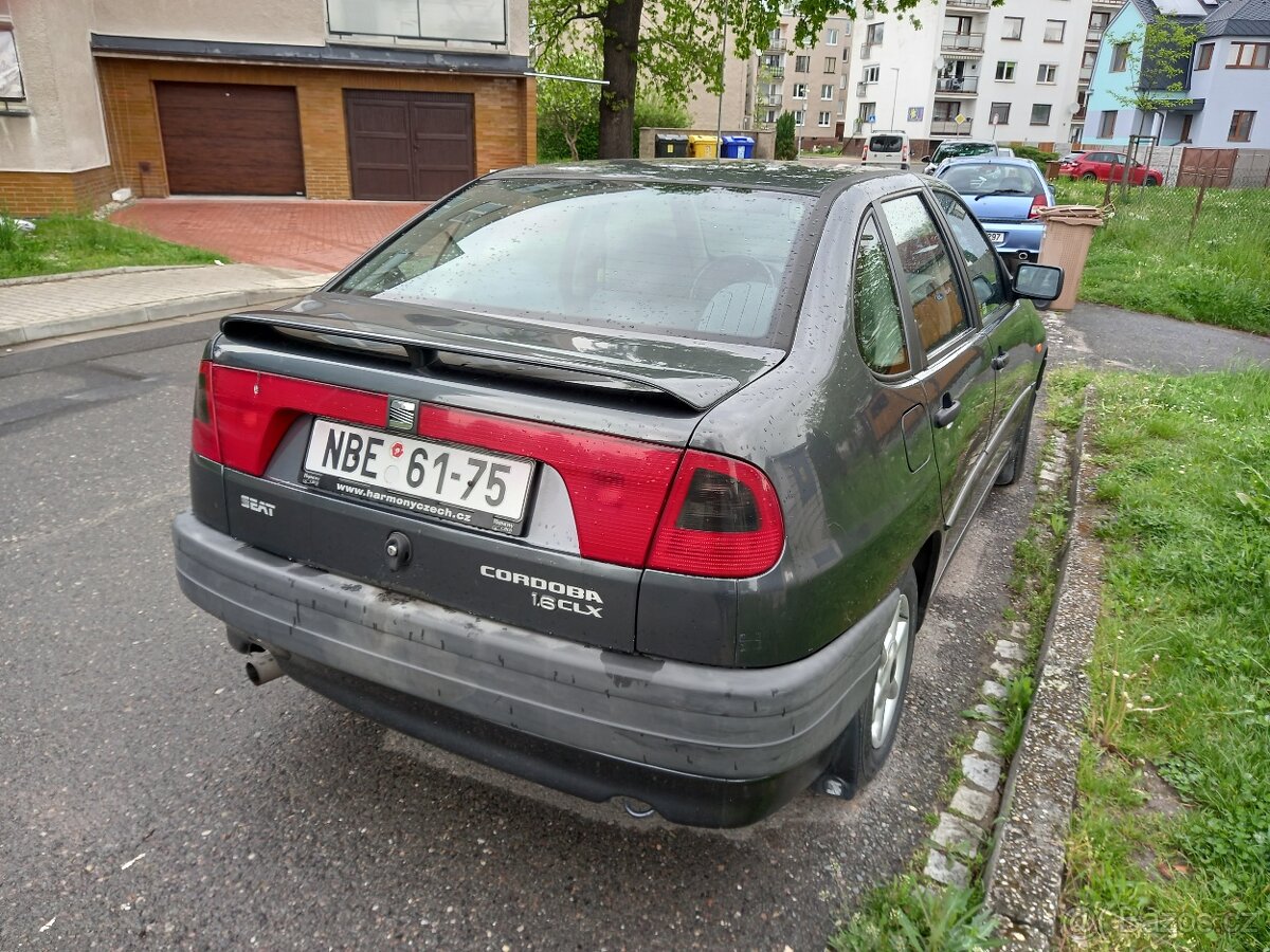 SEAT Cordoba 1,6 i benzín prodám