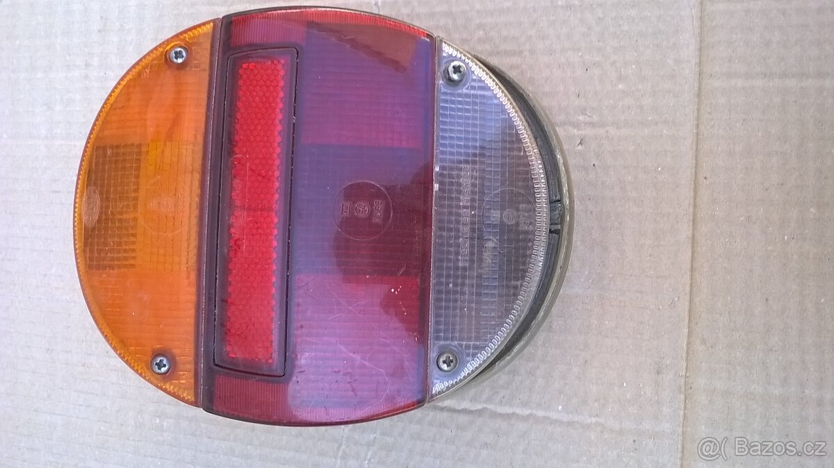 VW Brouk- kryt zadní svítilny