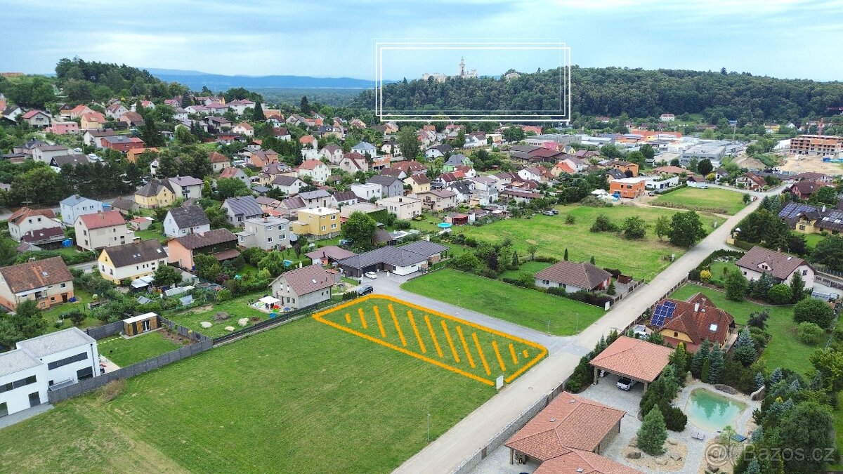 Atraktivní stavební pozemek, Hluboká nad Vltavou