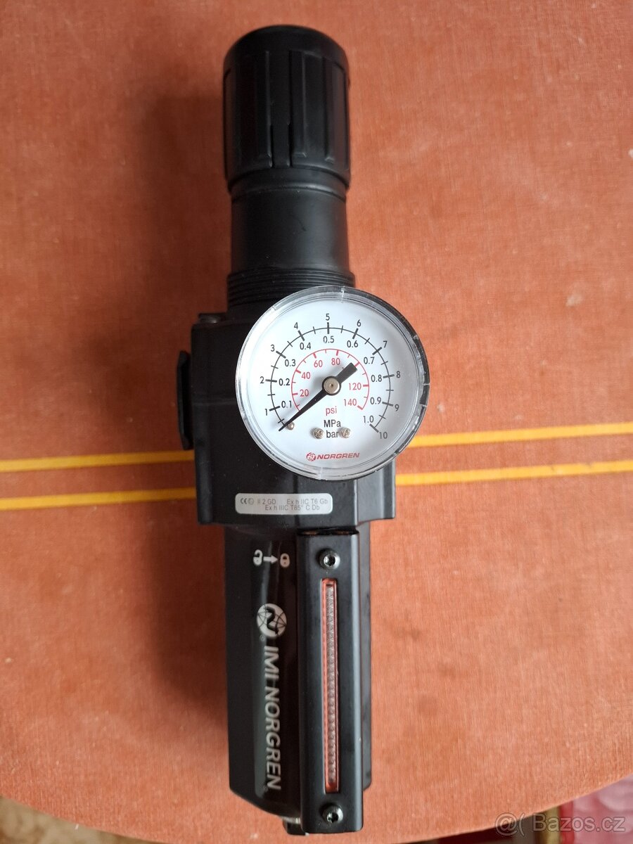 Excelon filtr regulátor, G1/2, 0.3-10 bar, 40µm + další věc