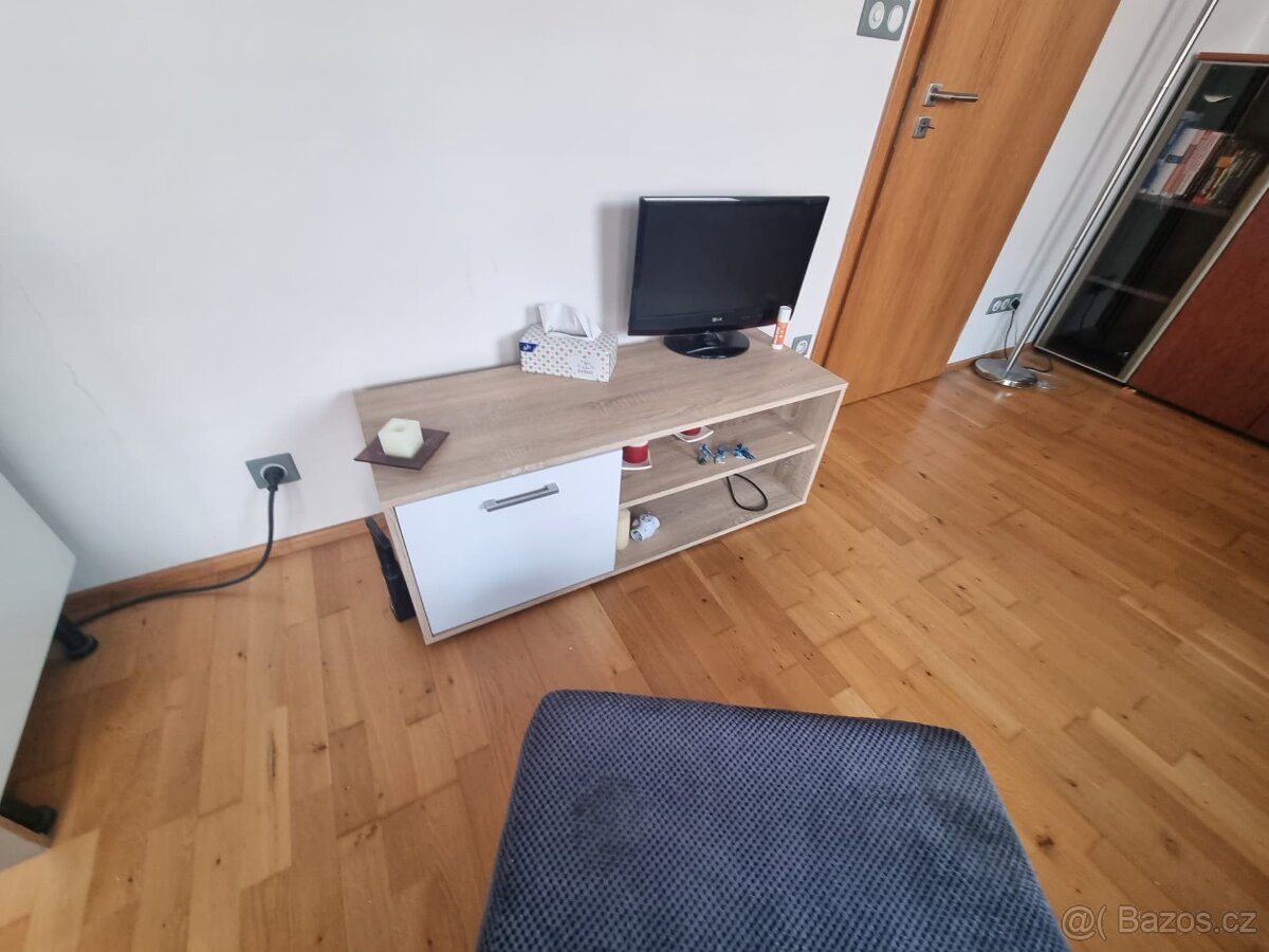 Prodám TV skříňku