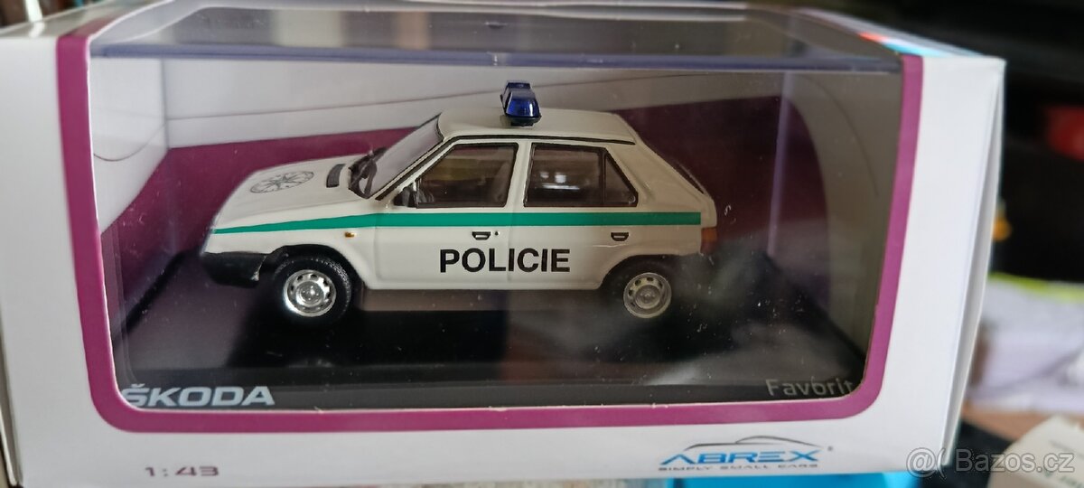 Škoda Favorit 136L Policie ČR (dlouhý maják) Abrex 1:43