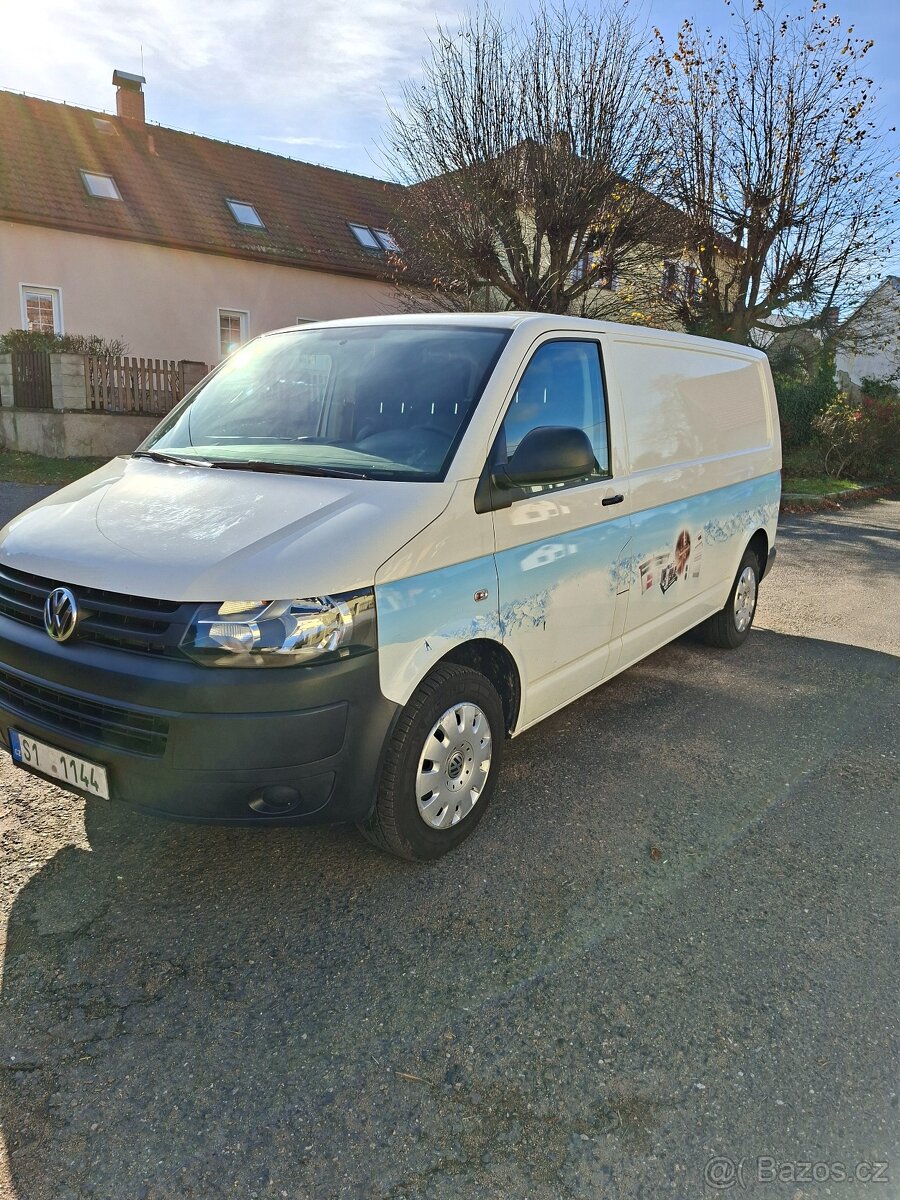 Vw Transporter T5 2.0tdi 103kw 2015 Long serviska klima