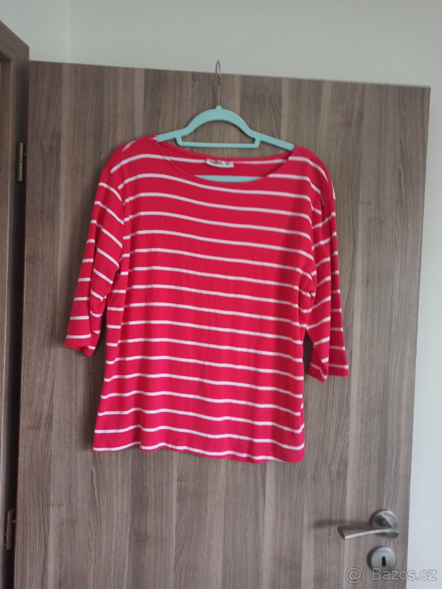 Krásné nové triko