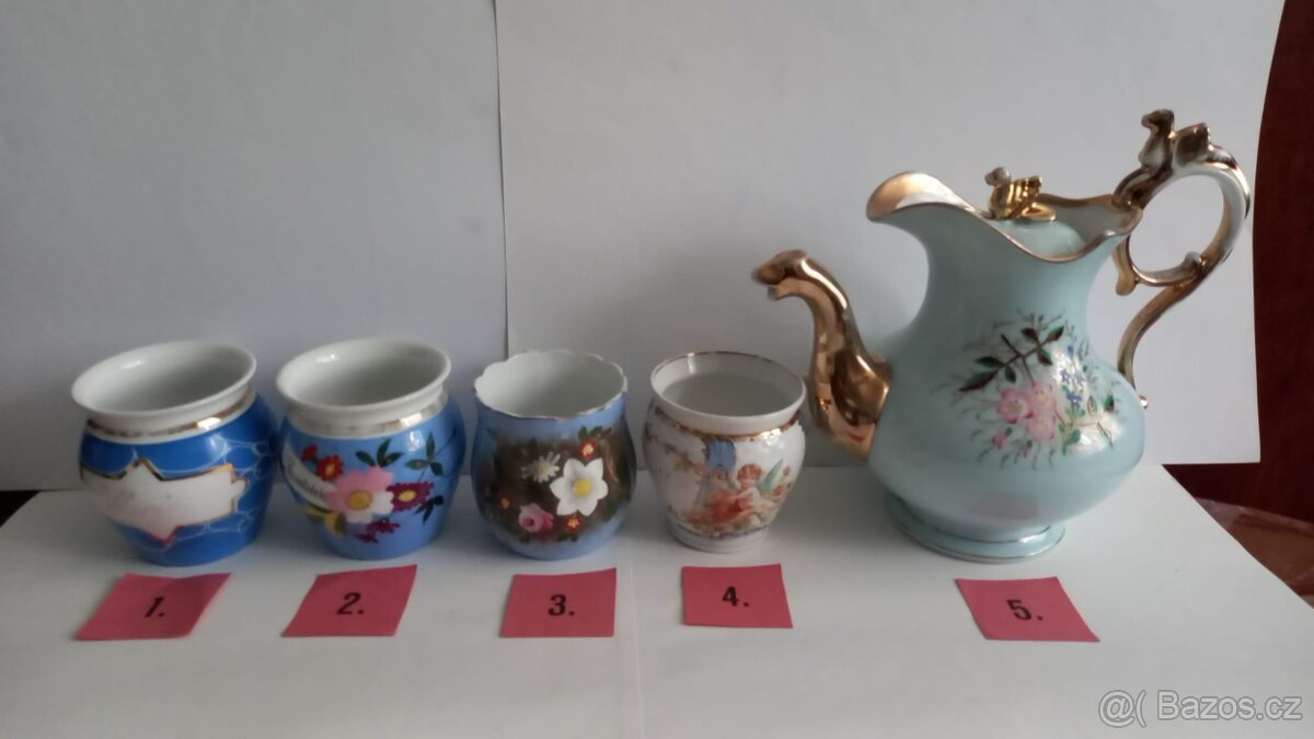 STAROŽITNÝ  PORCELÁN