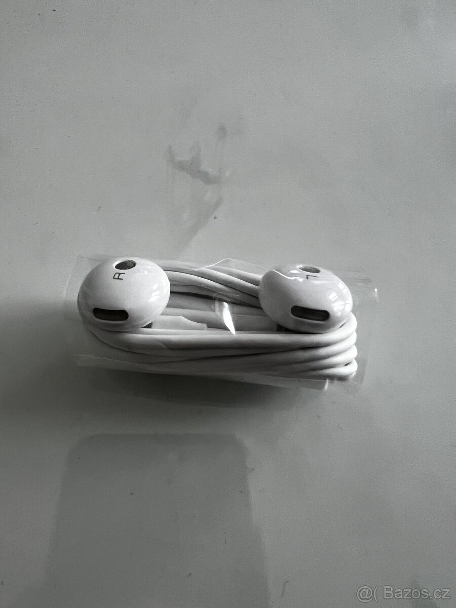 nove Huawei sluchatka