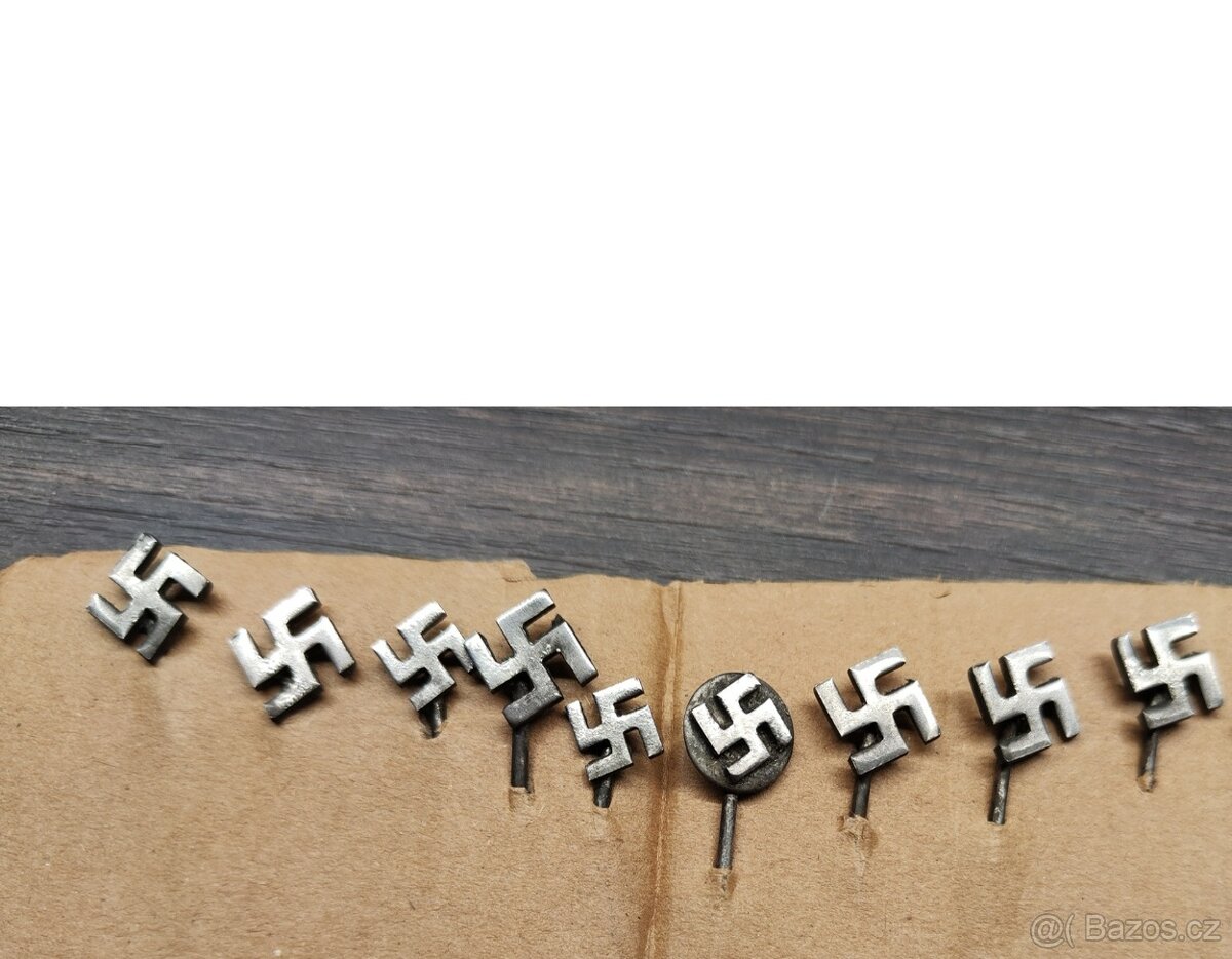 Ranné odznaky NSDAP - 10 ks, 3 druhy, Wehrmacht