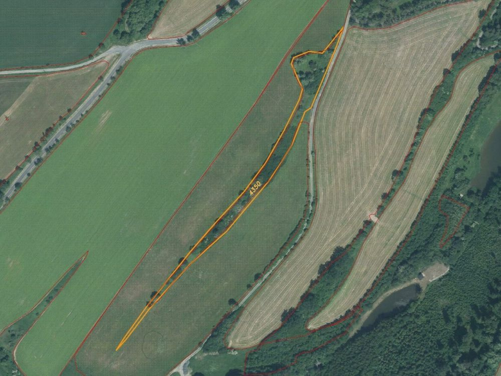 Prodej pozemku 6 470 m²