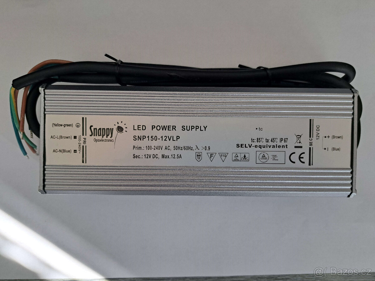 Napájecí zdroj 12V 12A