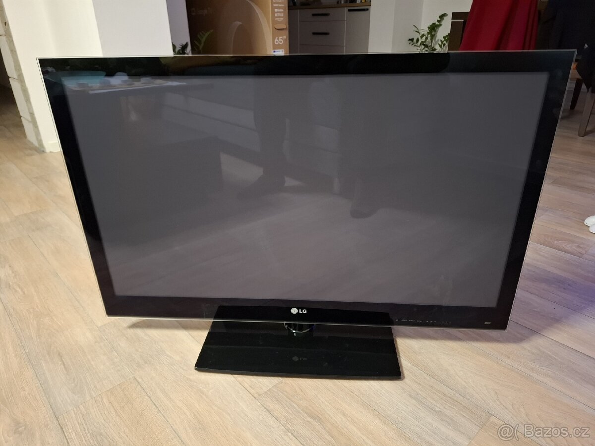 Televize LG 42PJ650