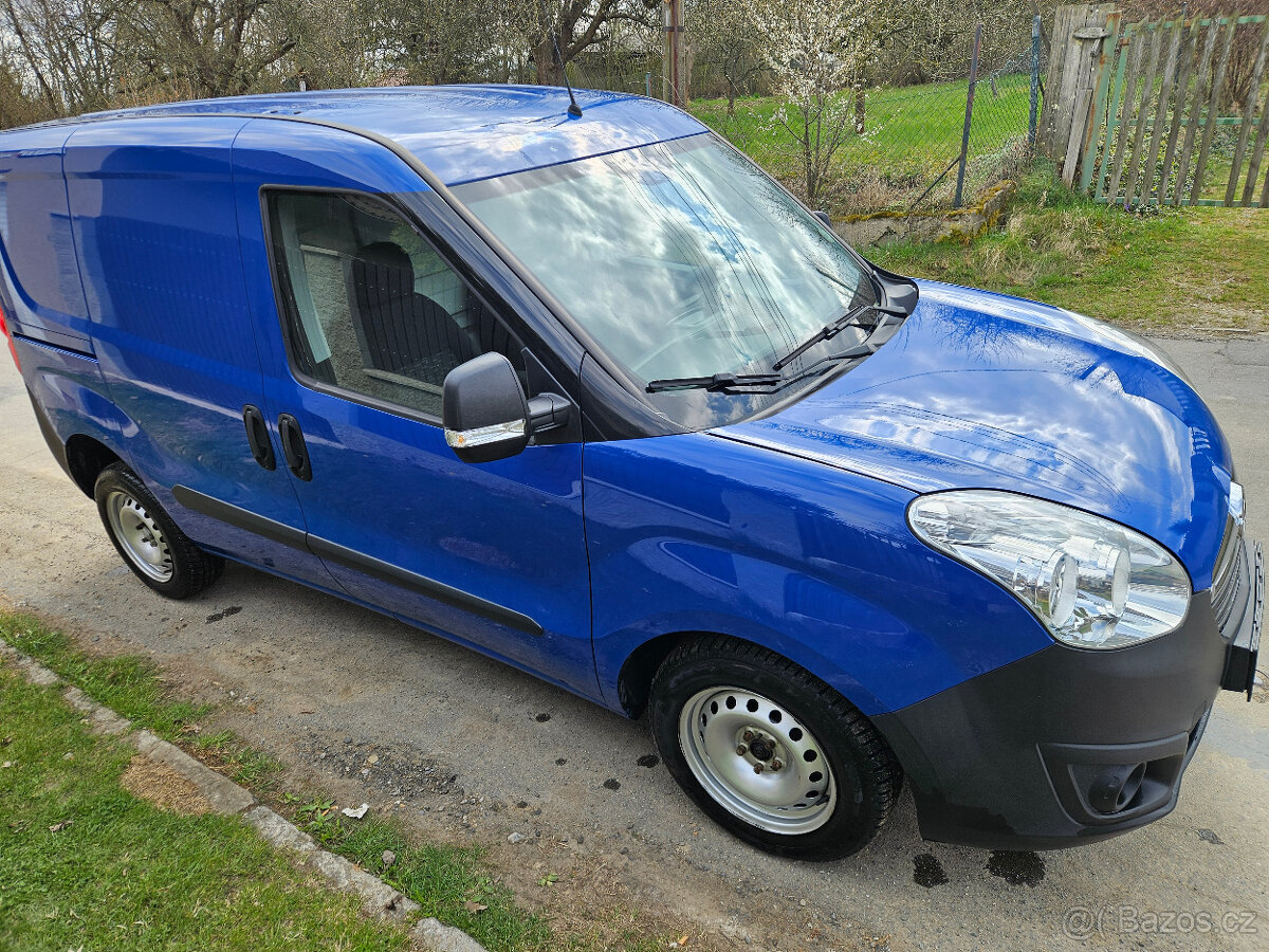 Opel Combo 1.3 CDTI 66KW