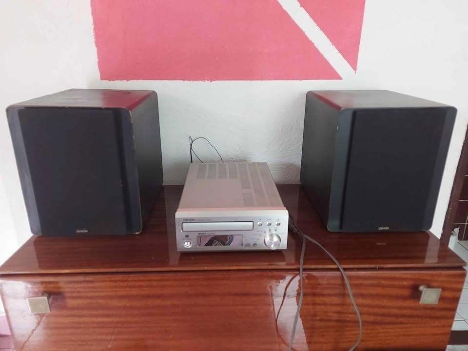 Zesilovače DENON UD-M30 KVALITNÍ CD RECEIVER S RDS ,