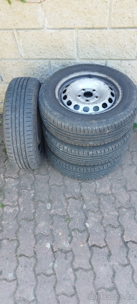 Letní pneu Nexen 195/65 R15