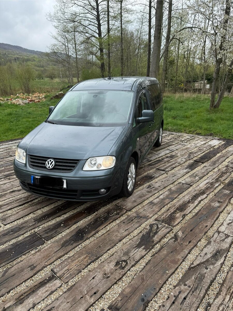 VW Caddy, 2.0 TDI 103Kw Live Maxi 7-Míst 7/2009, 225 000 km