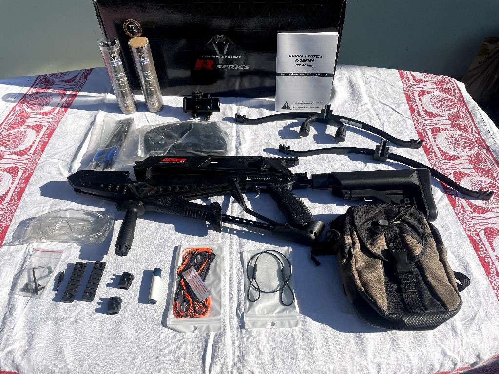 Prodám rychlonabíjecí kuši "COBRA SYSTEM ADDER"
