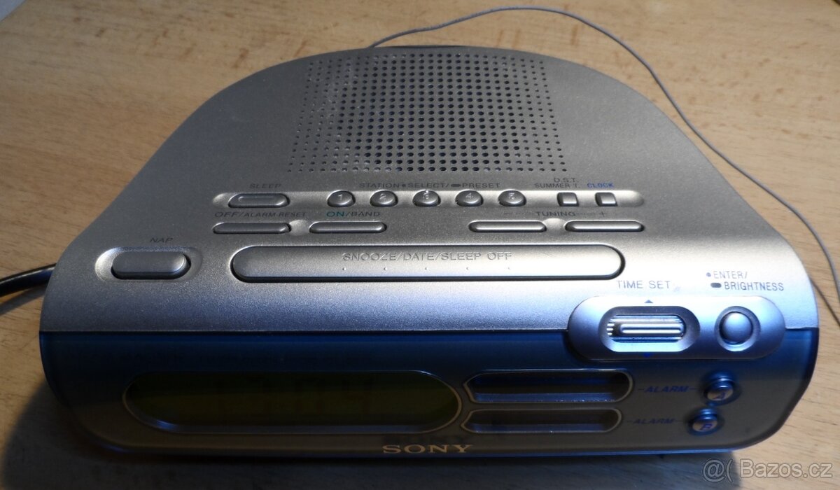 SONY ICF-C273 DREAM MACHINE