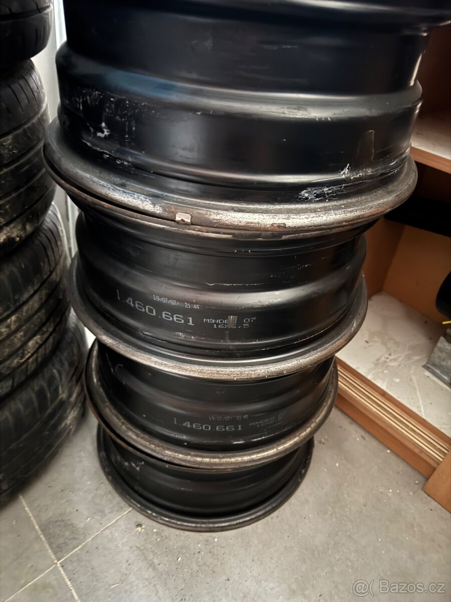 Disky 5x108