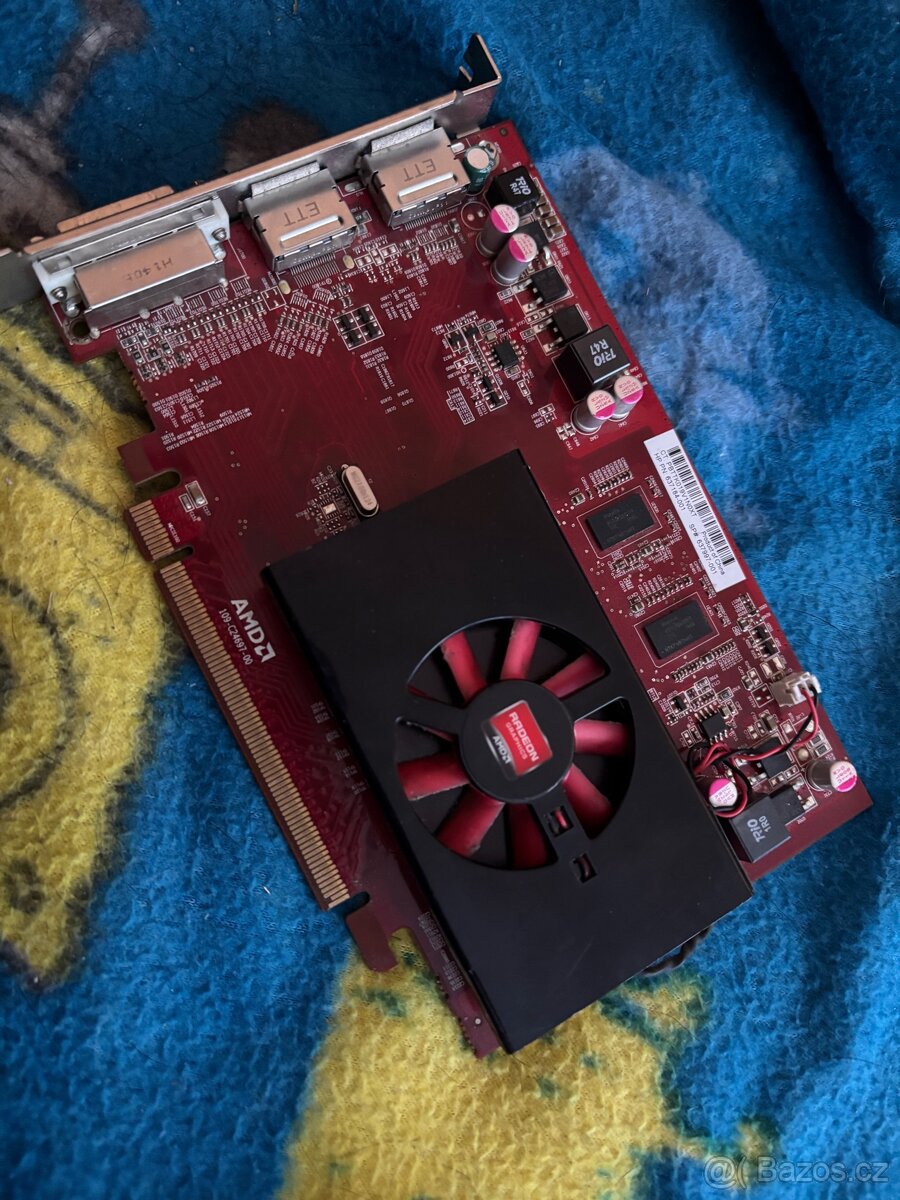 Grafika AMD RADEON HD 6450 1GB