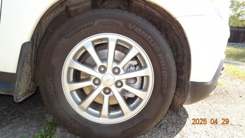 ORIGINÁL ALU DISKY 3ks MITSHUBISHI R16 5x114,3