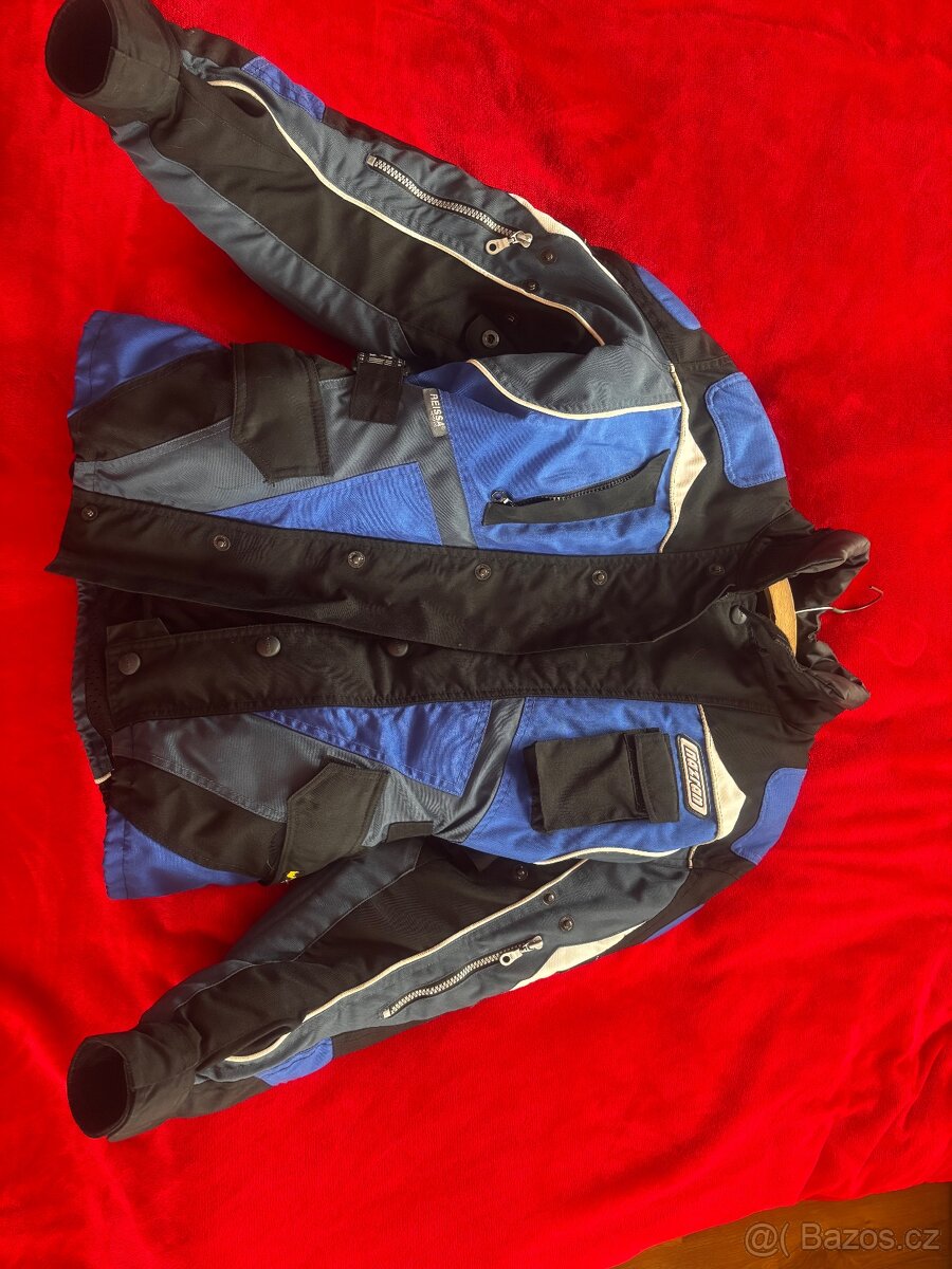 Moto bunda
