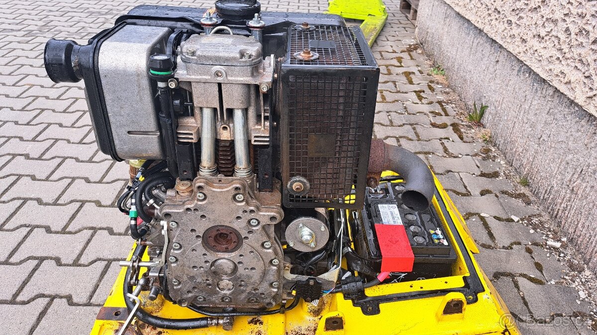 Motor Hatz 1D81S Top stav 150mth