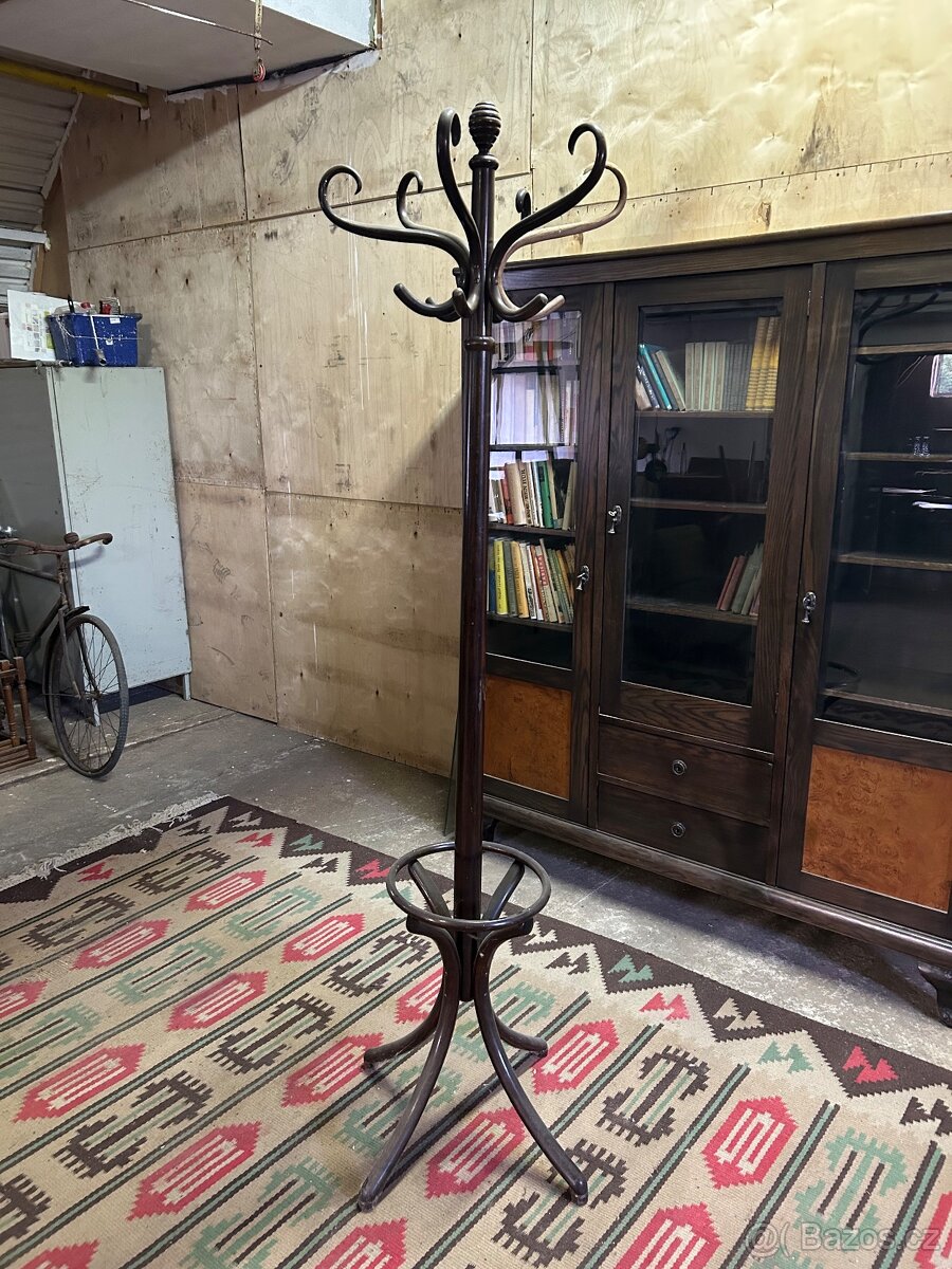 Věšák Ton  Thonet