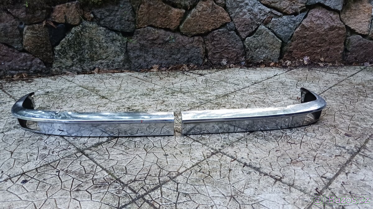 Přední chromovaný nárazník Škoda 105, 110