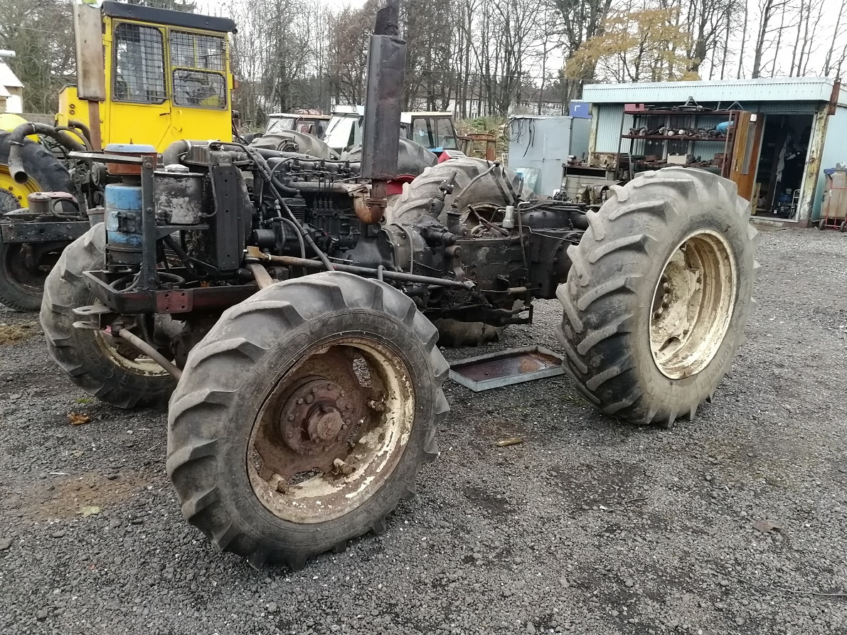 Zetor 6245 díly (portály, kabina,hydraulika atd.)