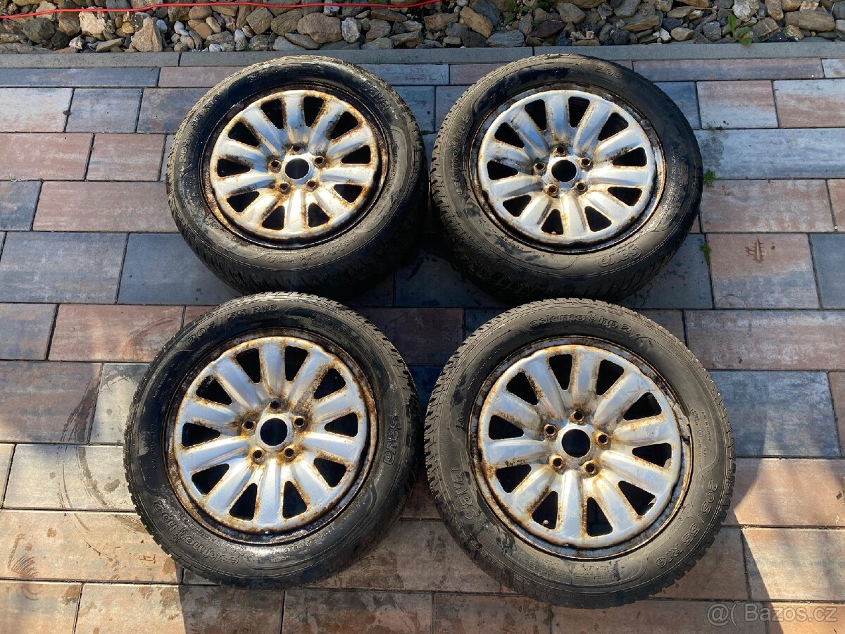 205/55 R16 91H hybridní zimní kola Škoda Octavia III